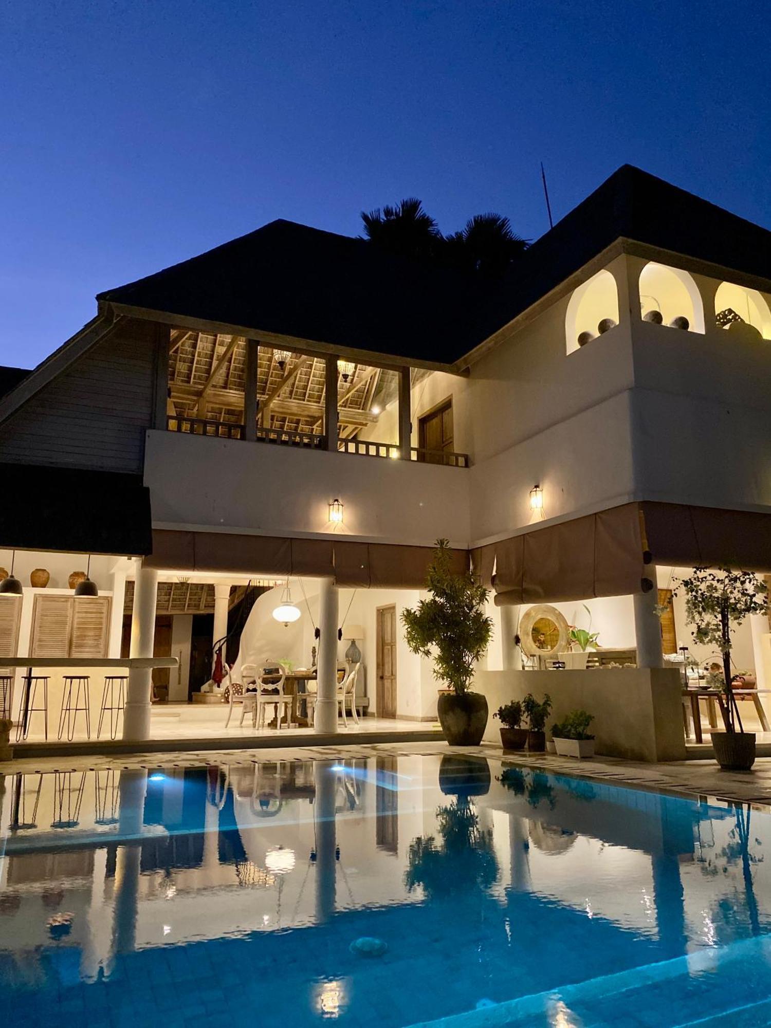 Unique 3Br Villa With Pool 5 Minute Walk To The Pererenan Beach Canggu  Exterior photo
