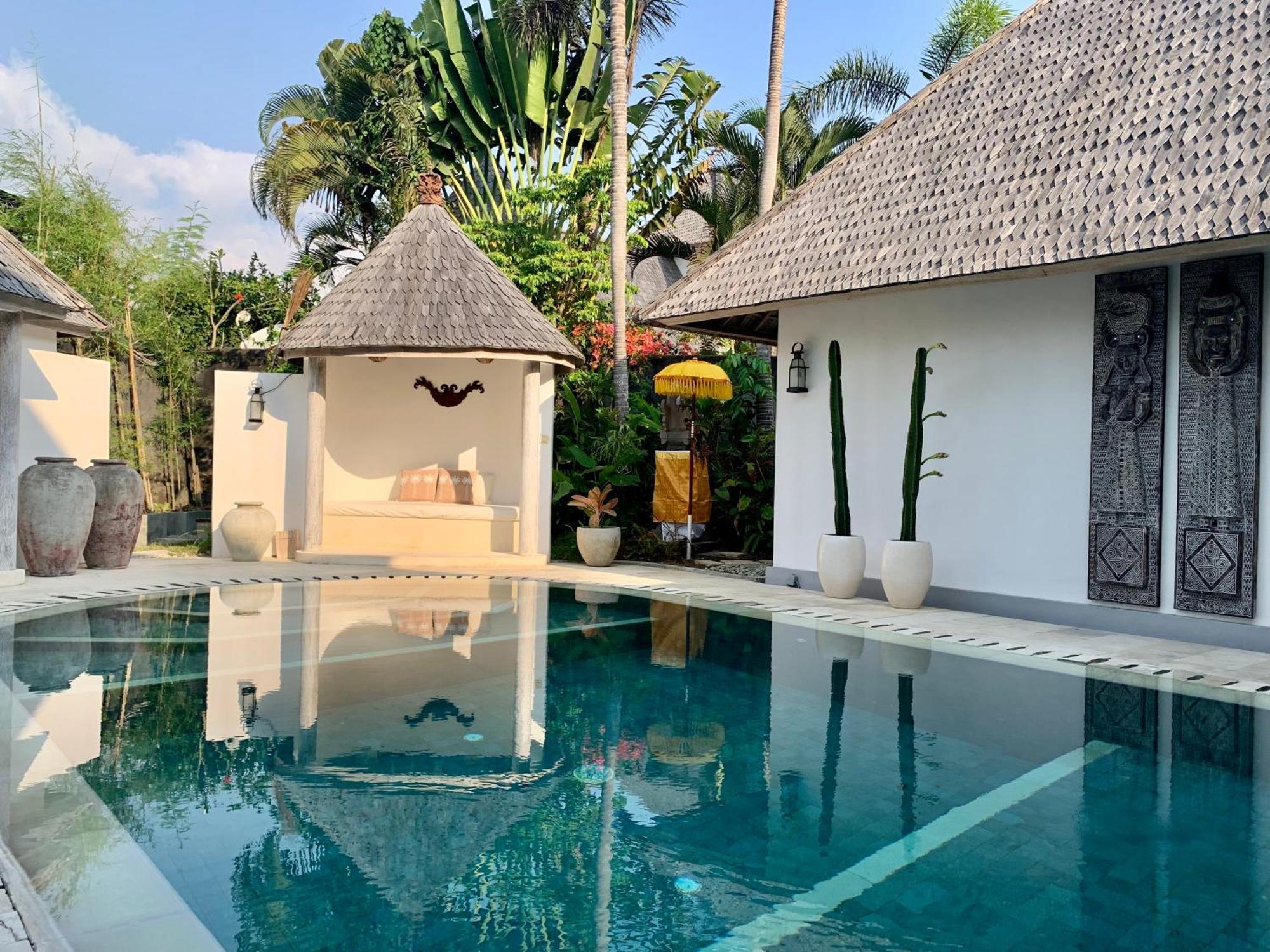 Unique 3Br Villa With Pool 5 Minute Walk To The Pererenan Beach Canggu  Exterior photo