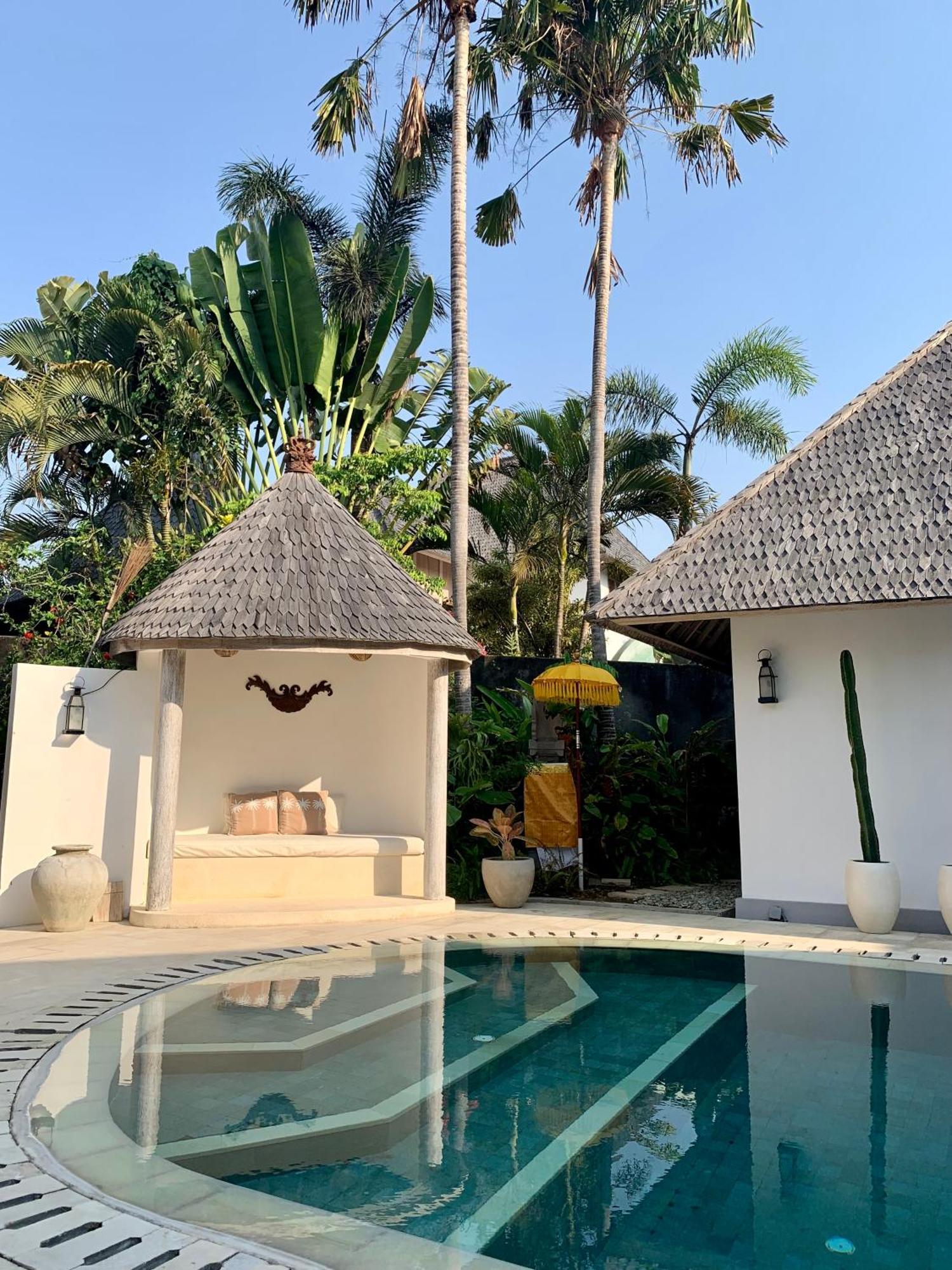 Unique 3Br Villa With Pool 5 Minute Walk To The Pererenan Beach Canggu  Exterior photo