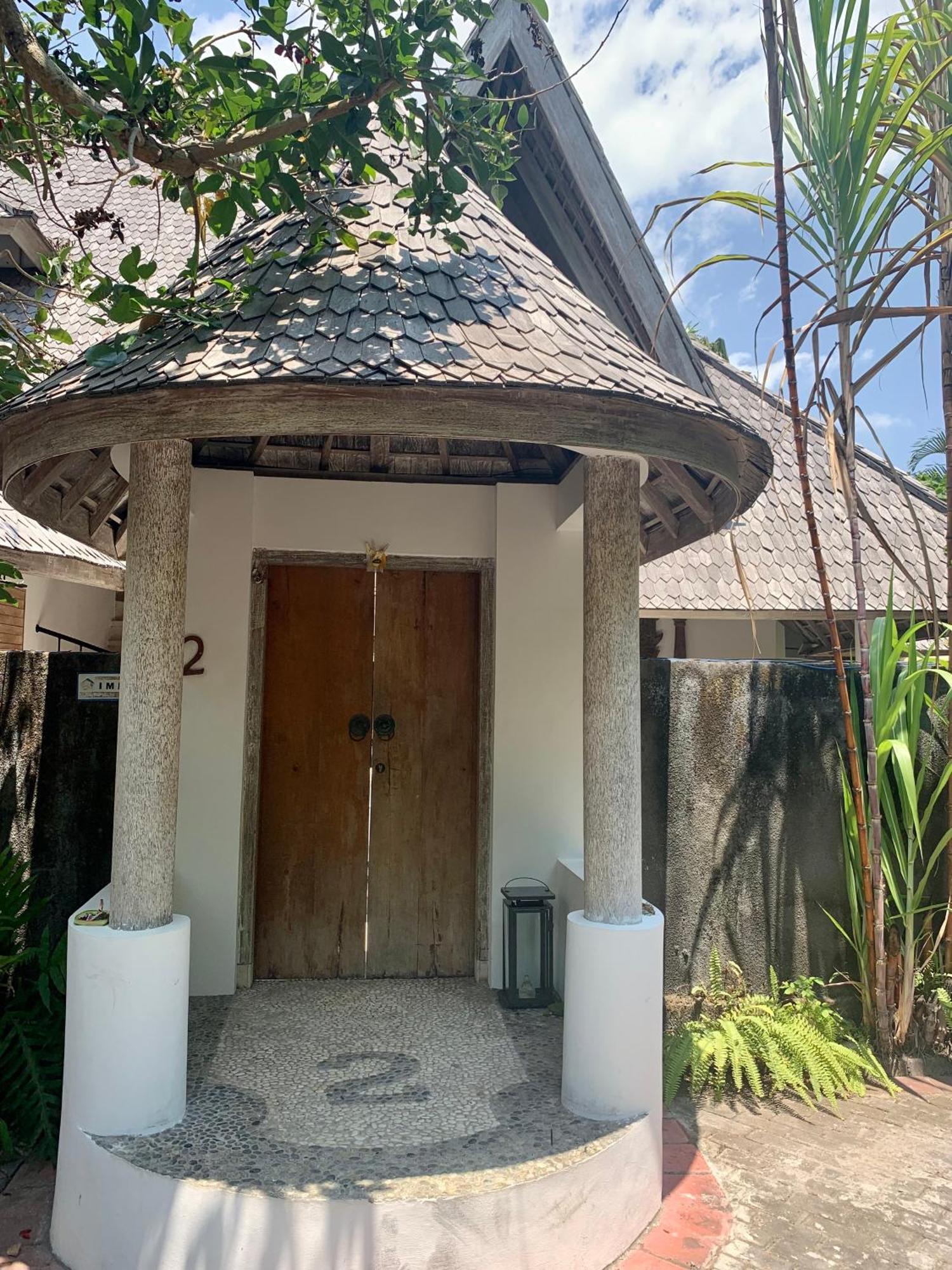 Unique 3Br Villa With Pool 5 Minute Walk To The Pererenan Beach Canggu  Exterior photo