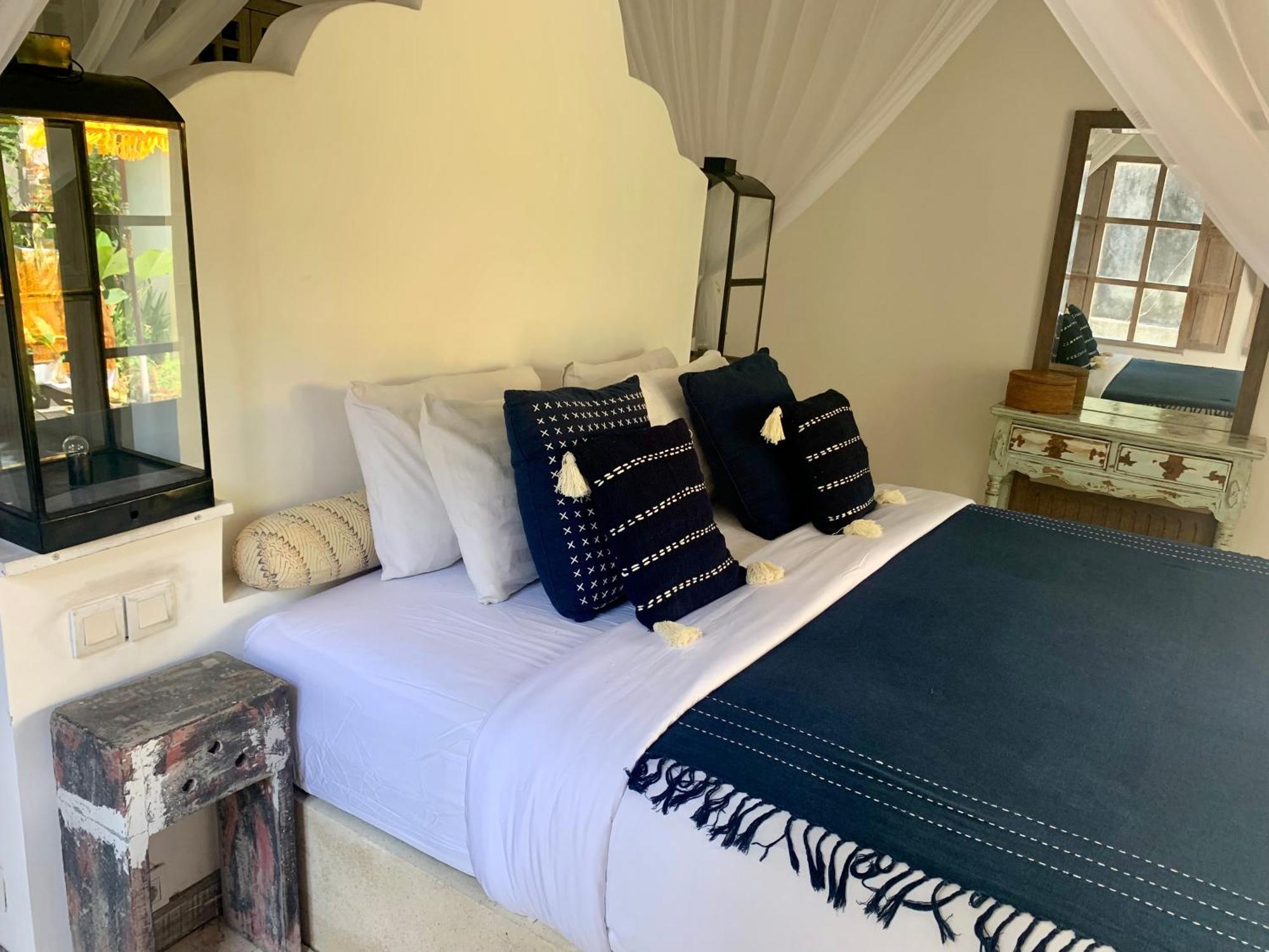 Unique 3Br Villa With Pool 5 Minute Walk To The Pererenan Beach Canggu  Exterior photo